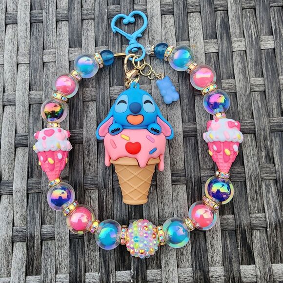 Beaded Keychain, Bag Charm, Purse Charm, Bag Clip, Backpack Charm  Lilo & Stitch - Picture 1 of 11